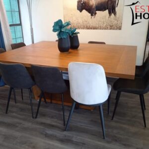 EXCELENTE MESA CUADRADA DE MADERA NATURAL CONTEMPORÁNEA